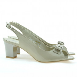 Sandalias de mujer 1251 charol beige