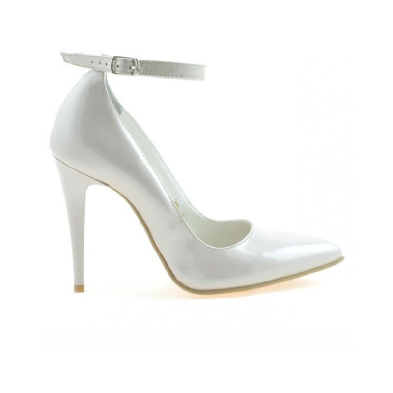 Zapatos elegantes de mujer 1247 charol beige nácar