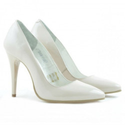 Zapatos elegantes de mujer 1241 charol marfil
