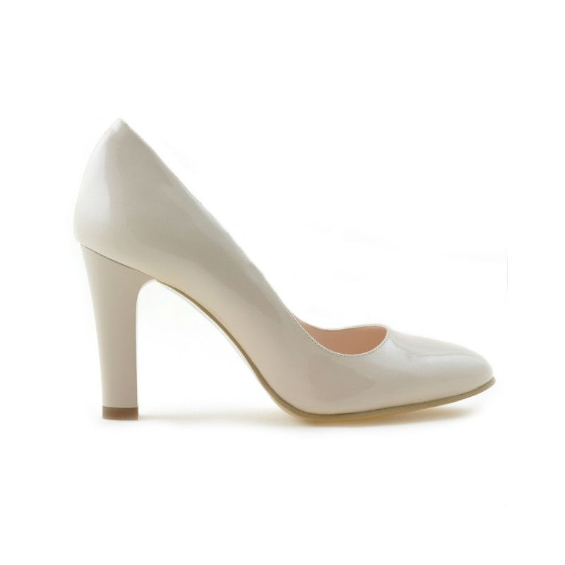 Zapatos elegantes de mujer 1243 charol marfil